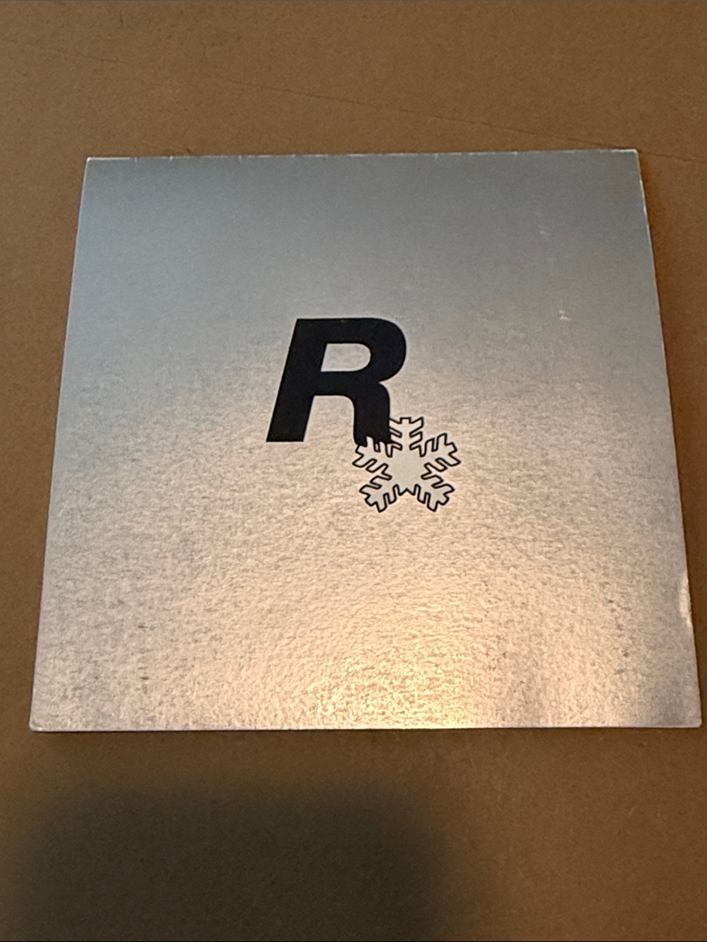 ROCKSTAR GAMES HOLIDAY CARDS SIGNED BY STAFF with Black 'R' and Snowflake Logo